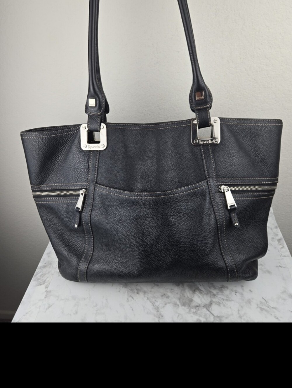 Tignanello Blaxk Shoulder Bag